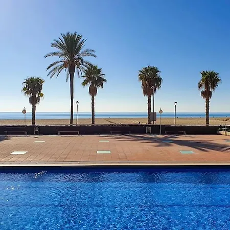 At145 Pins, Piscina, Primera Linea, Vista Mar